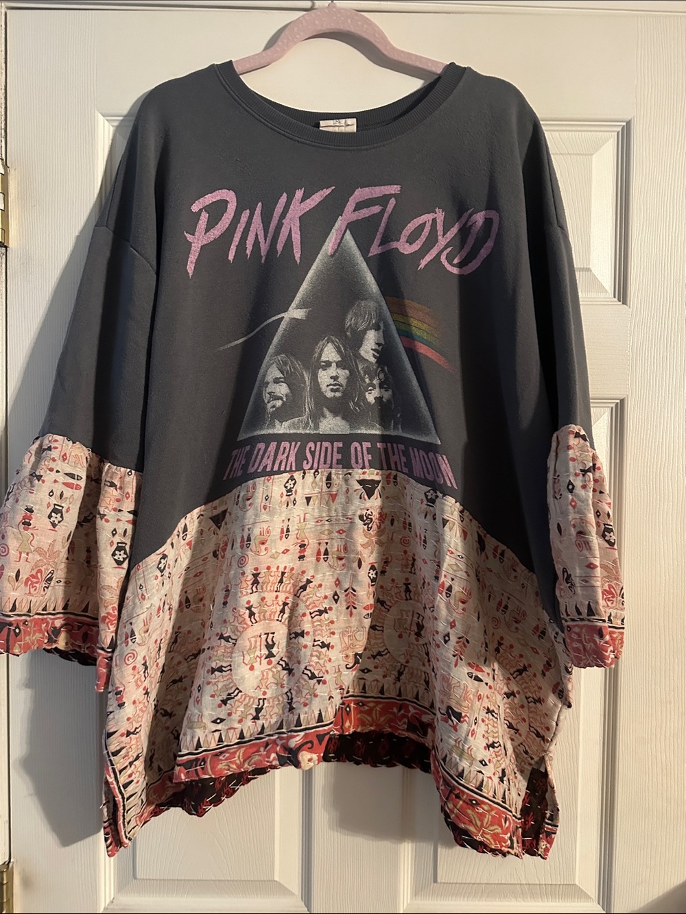 Pink Floyd Black & Pink Oversized Graphic Sweatshirt with Patterned Hem